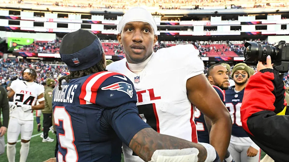 Atlanta Falcons quarterback Michael Penix Jr. (9) Eric Canha-Imagn Images