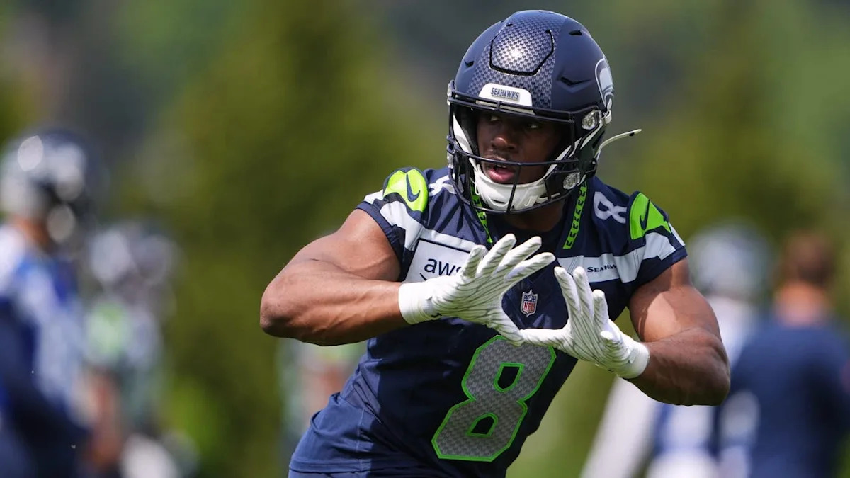 Seattle Seahawks sign first-round running back Jadarian Price to round out draft class