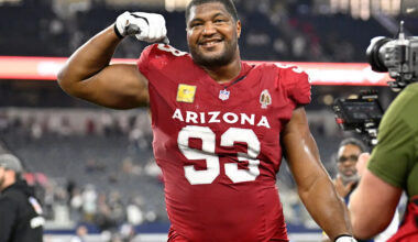 Former Arizona Cardinals DT Calais Campbell to rejoin Baltimore Ravens