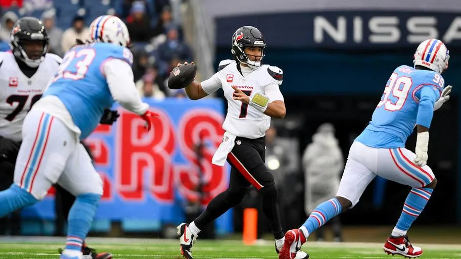Jan 5, 2025; Nashville, Tennessee, USA;  Houston Texans quarterback C.J. Stroud (7) scrambles against the Tennessee Titans du