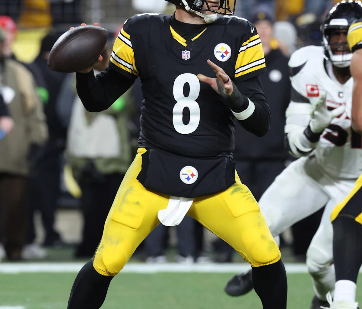 Looking back at Aaron Rodgers' 2025 stats, performance as he returns to Steelers