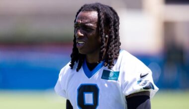Panthers' Jaycee Horn agrees to restructure NFL contact