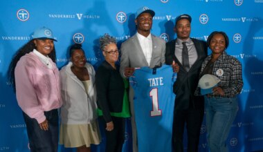 Titans sign Carnell Tate to his four-year guaranteed rookie contract