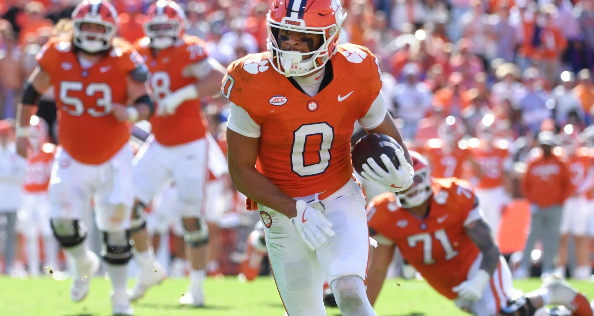 Former Clemson star Antonio Williams is officially a Commander