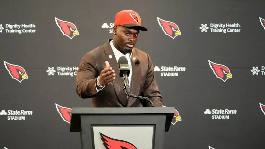 Arizona Cardinals RB Jeremiyah Lov