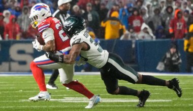 Eagles' DC Vic Fangio is intrigued by Michael Carter II safety switch
