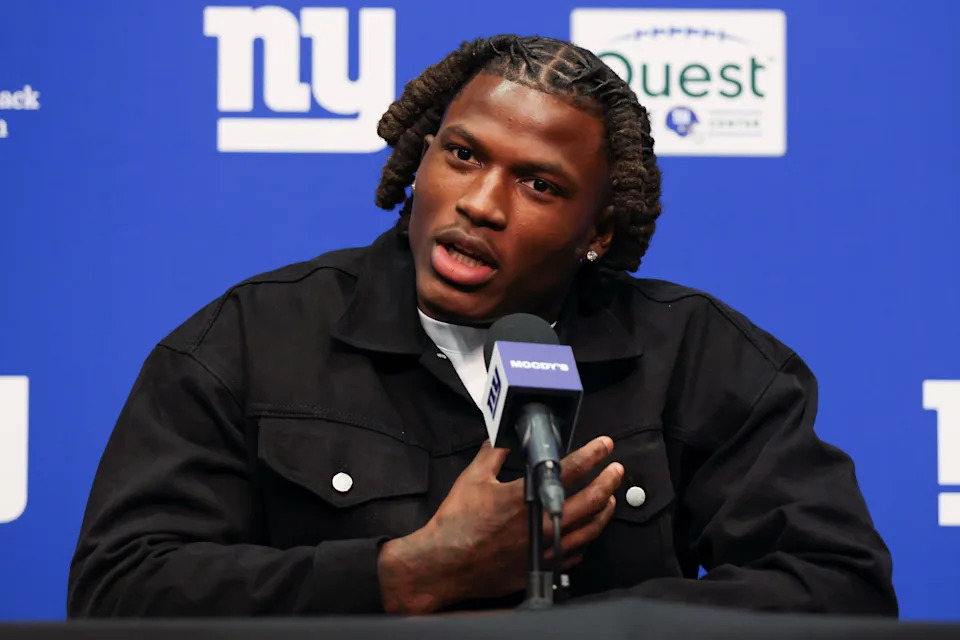Apr 24, 2026; East Rutherford, NJ, USA; New York Giants draft pick Arvell Reese addresses the media during the introductory press conference at Quest Diagnostics Training Center. Mandatory Credit: Tom Horak-Imagn Images