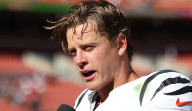 Bengals' Joe Burrow weighing decision on cleats after injury last year