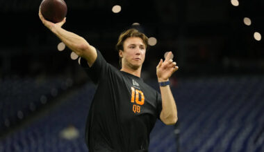 What Jets head coach Aaron Glenn said about backup QB situation