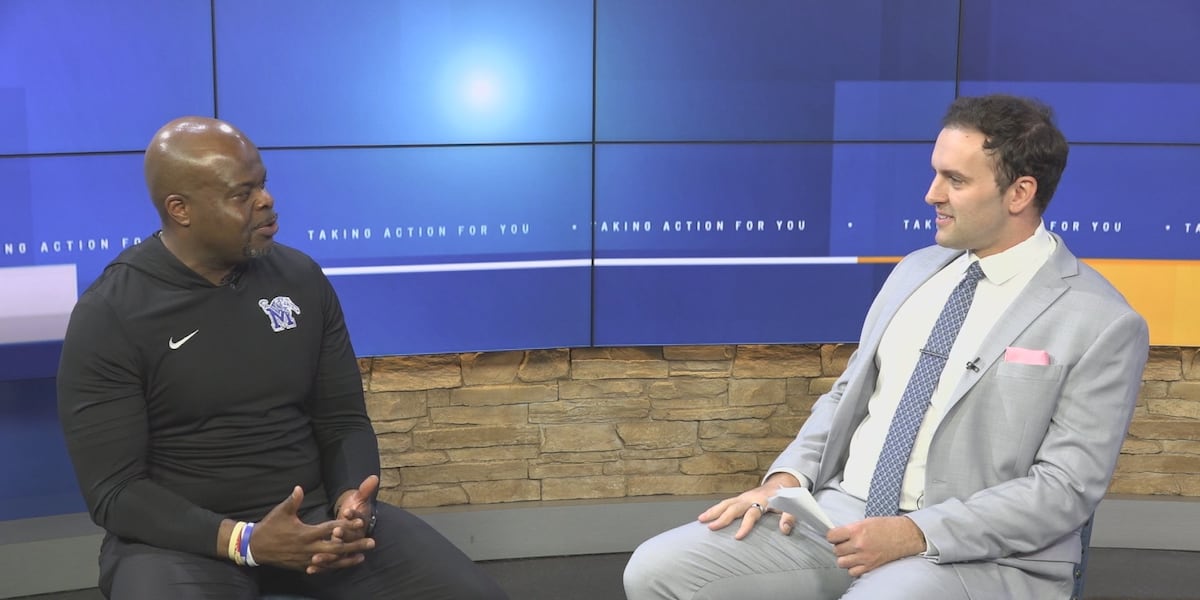 1-on-1 with Memphis Football head coach Charles Huff