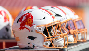 Buccaneers Sign Josiah Trotter, Complete Draft Class Signings