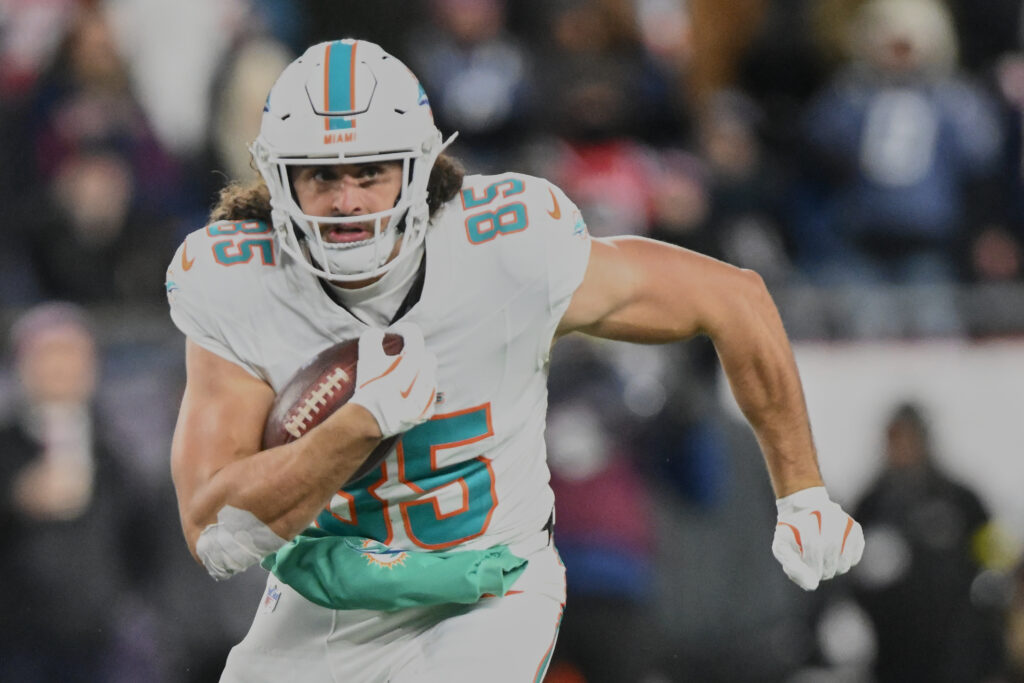 New Deal For TE Greg Dulich Was Top Priority For Dolphins; Latest On Team's K Competition