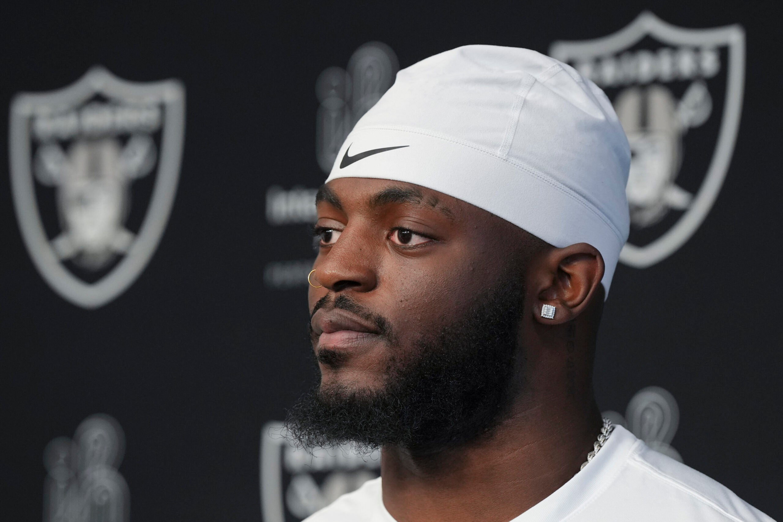Las Vegas Raiders rookie defensive end edge rusher Keyron Crawford