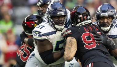 Why the Seattle Seahawks Shouldn't Trade Olu Oluwatimi