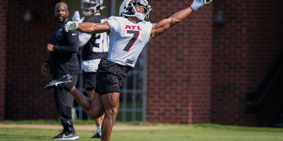 Falcons need 'all hands on deck' as OTAs begin