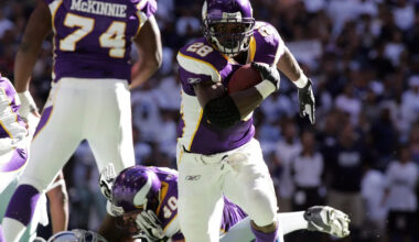 Adrian Peterson to be inducted into Vikings' Ring of Honor