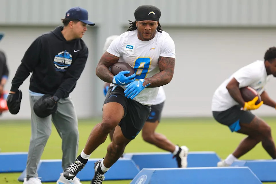 Los Angeles Chargers running back Omarion Hampton (8) participating in drills during Chargers organized team activities on May 8th, 2026 in El Segundo, CA.