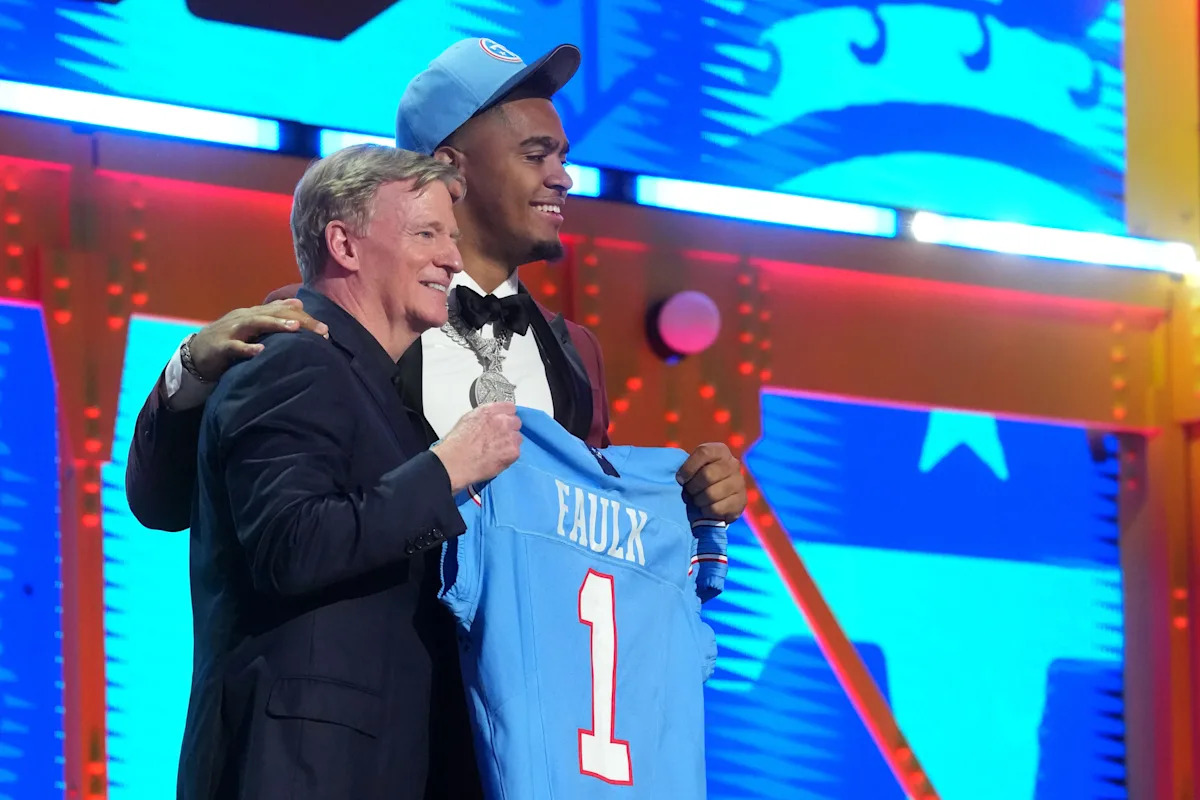 NFL executives weigh in on Titans' draft class