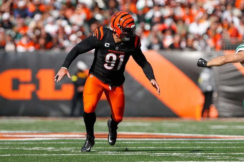 CINCINNATI, OH – OCTOBER 26: Cincinnati Bengals defensive end Trey Hendrickson 91 in action during the game against the New York Jets and the Cincinnati Bengals on October 26, 2025, at Paycor Stadium in Cincinnati, OH. Photo by Ian Johnson/Icon Sportswire NFL, American Football Herren, USA OCT 26 Jets at Bengals EDITORIAL USE ONLY Icon251026086