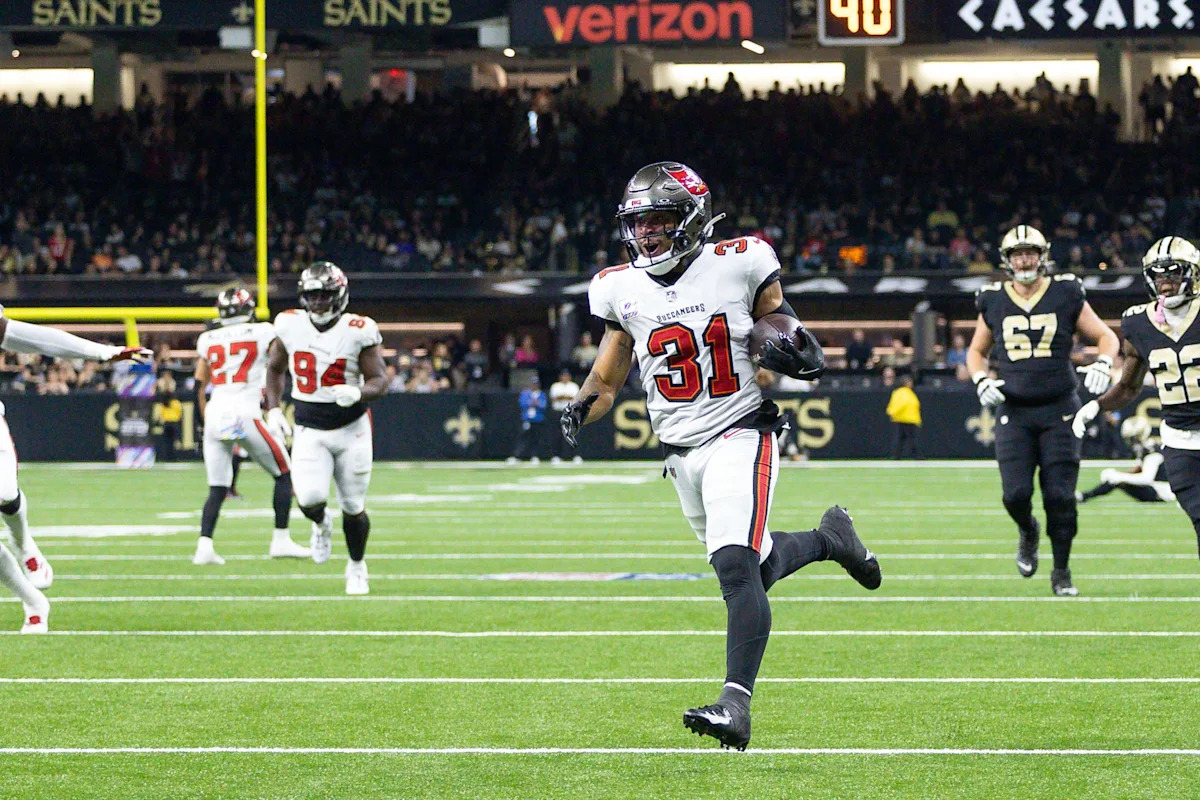 Way-too-early 2026 Bucs game preview: New Orleans Saints
