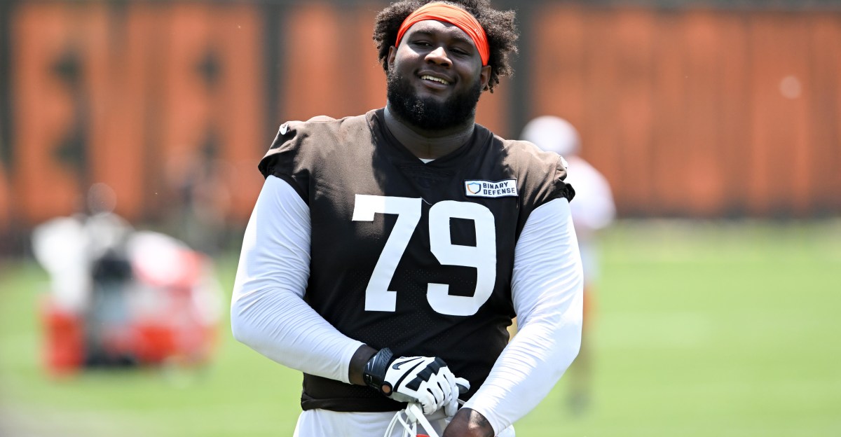 Browns restructure veteran’s contract. Does it signal the end is near?