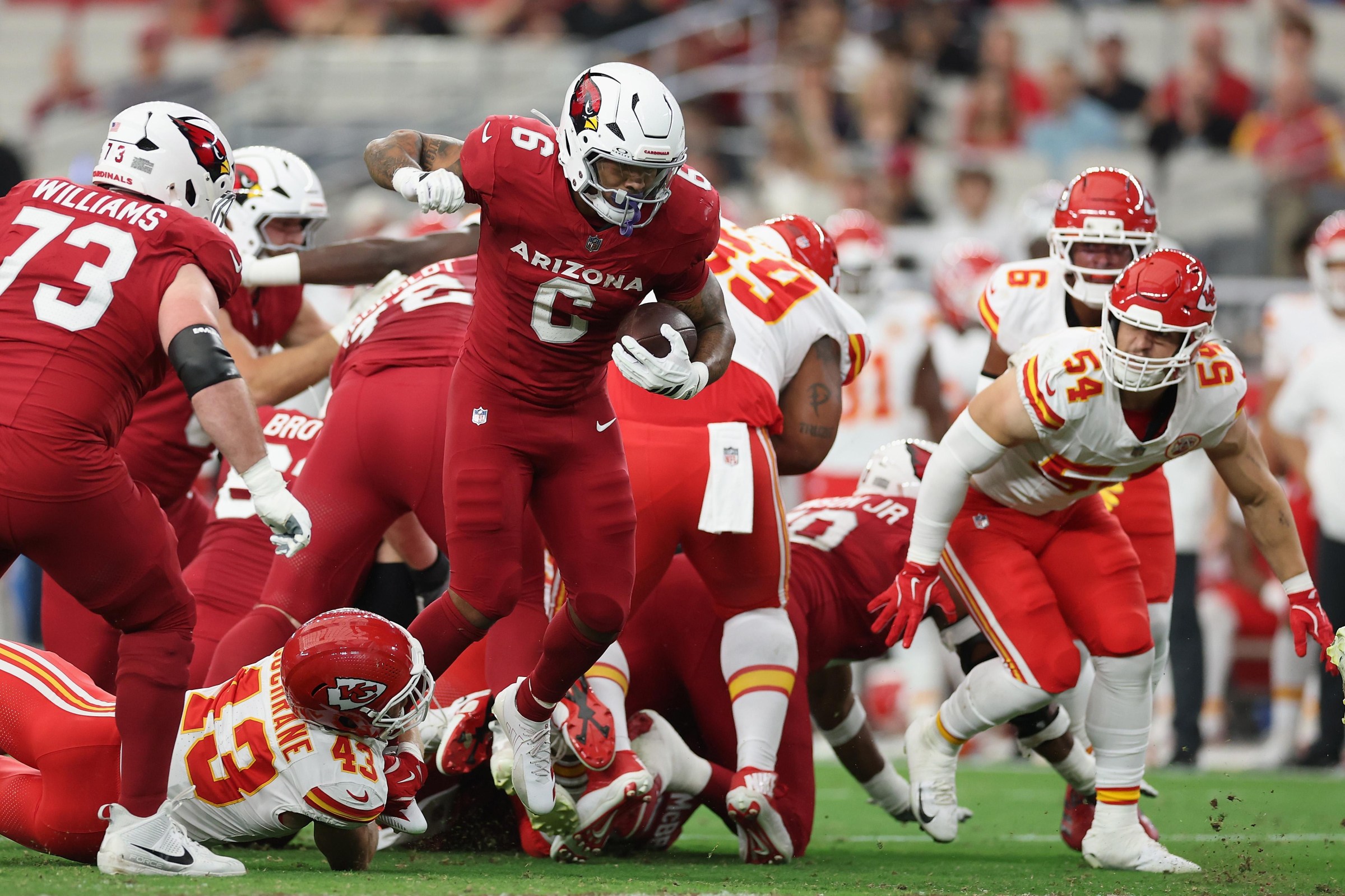 Running back James Conner #6
