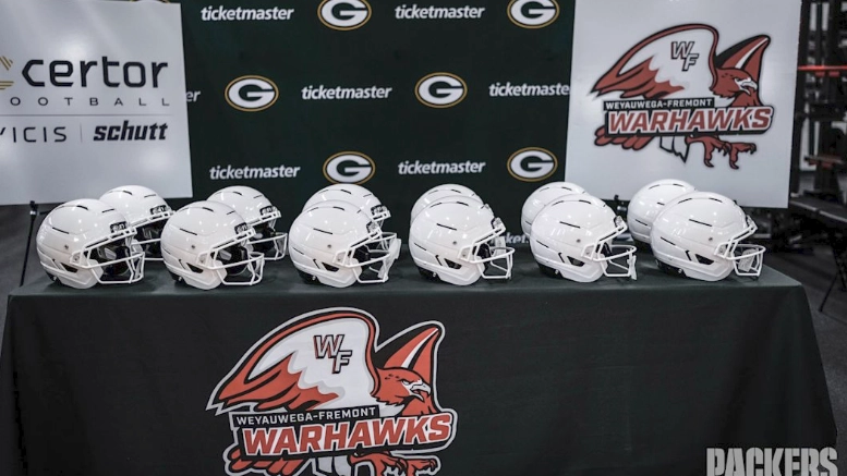 The Green Bay Packers support Wisconsin high schools with new helmets, enhancing player safety and community involvement.