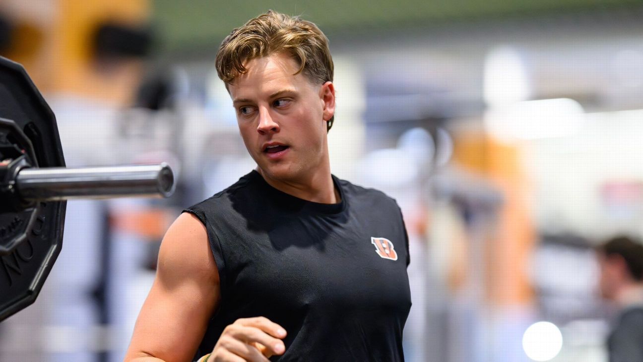 Joe Burrow Returns to Cincinnati Following Whirlwind Offseason Tour