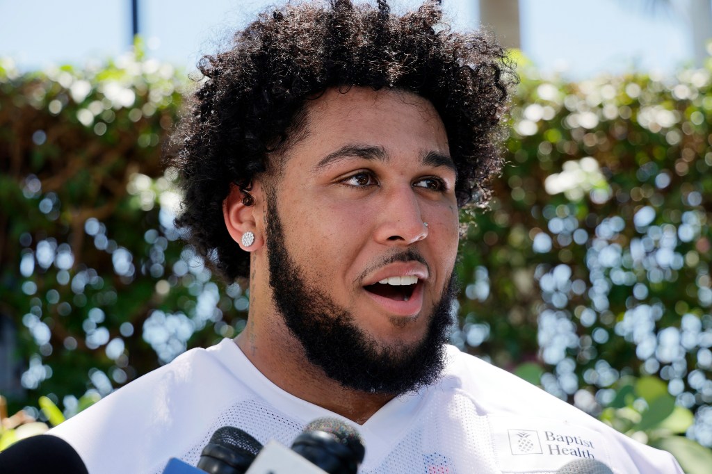Dolphins plan for Kadyn Proctor, offense minus Jaylen Waddle