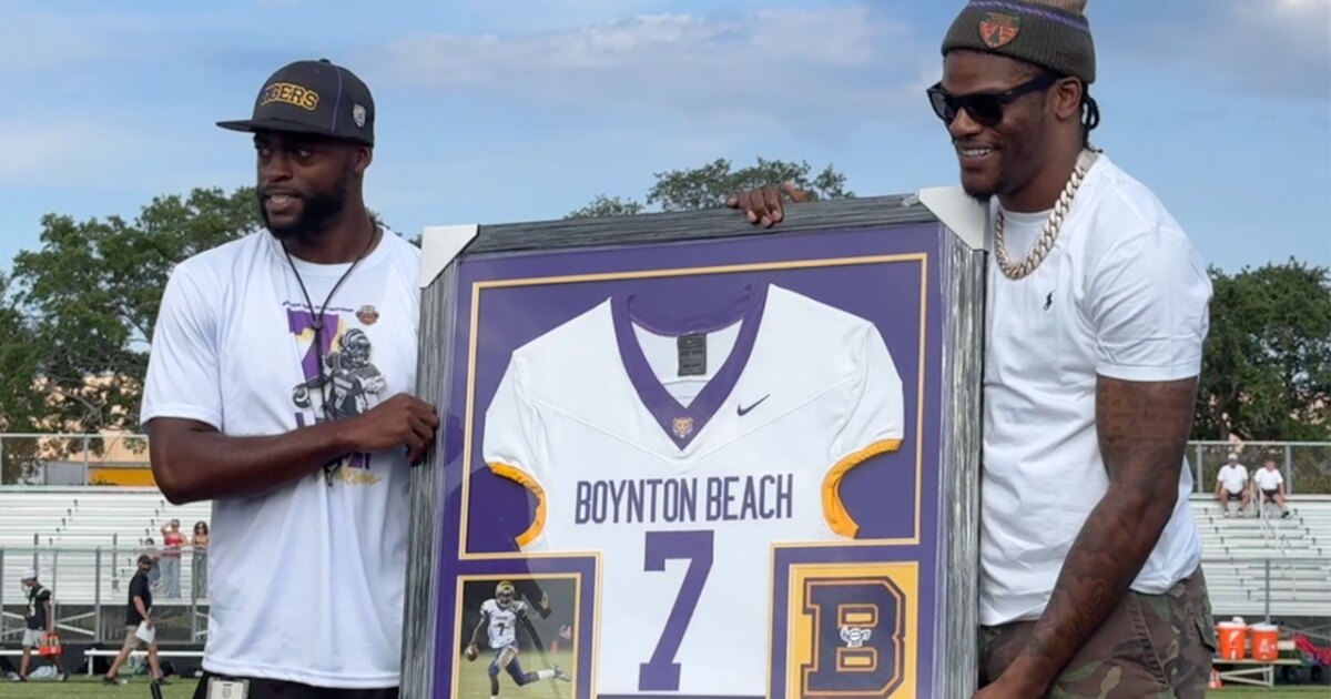 QB Lamar Jackson returns to Boynton Beach for jersey retirement
