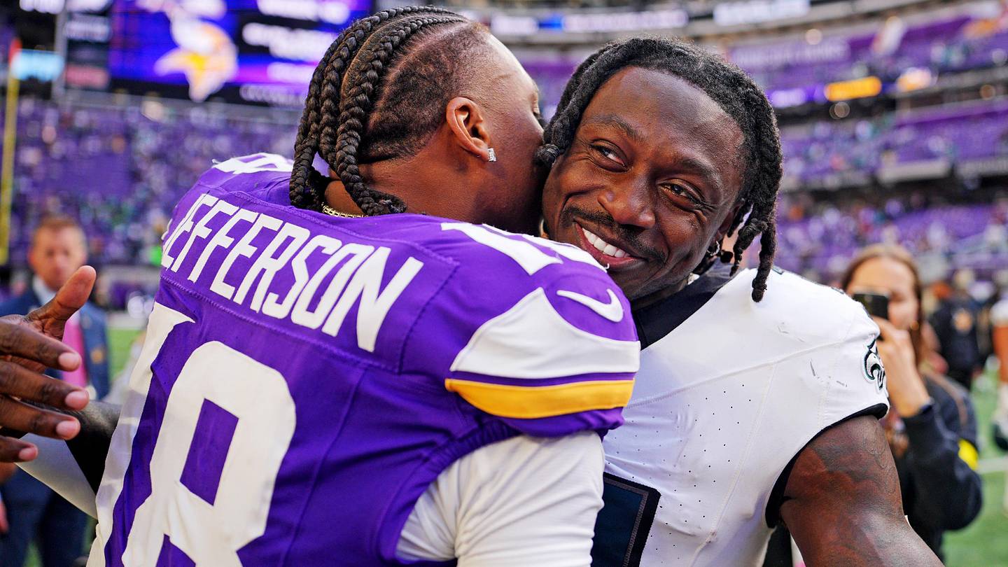 NFC Power Rankings: Where Do Rams, Eagles Stand After Major Trades?