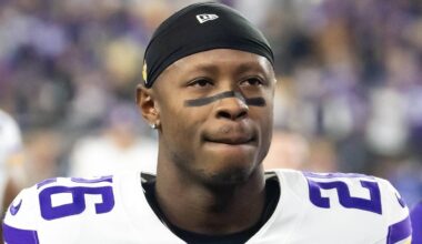 Minnesota Vikings safety Theo Jackson