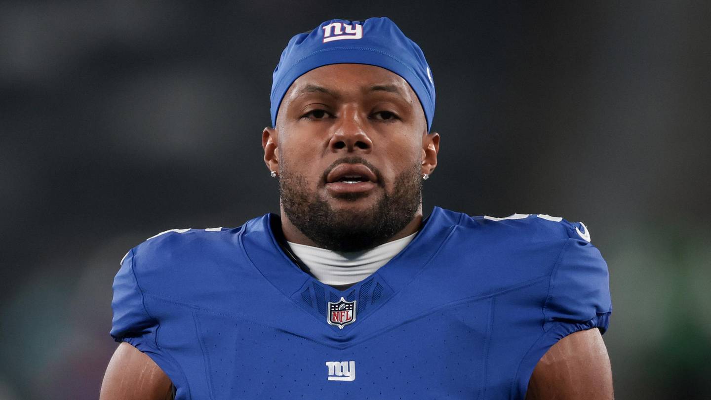 New York Giants linebacker Kayvon Thibodeaux (5).