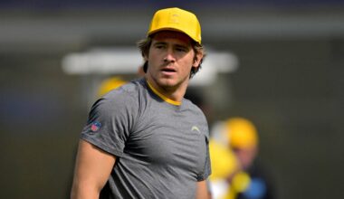 Oregon Quarterbacks In NFL Get Big Injury, Coach Updates