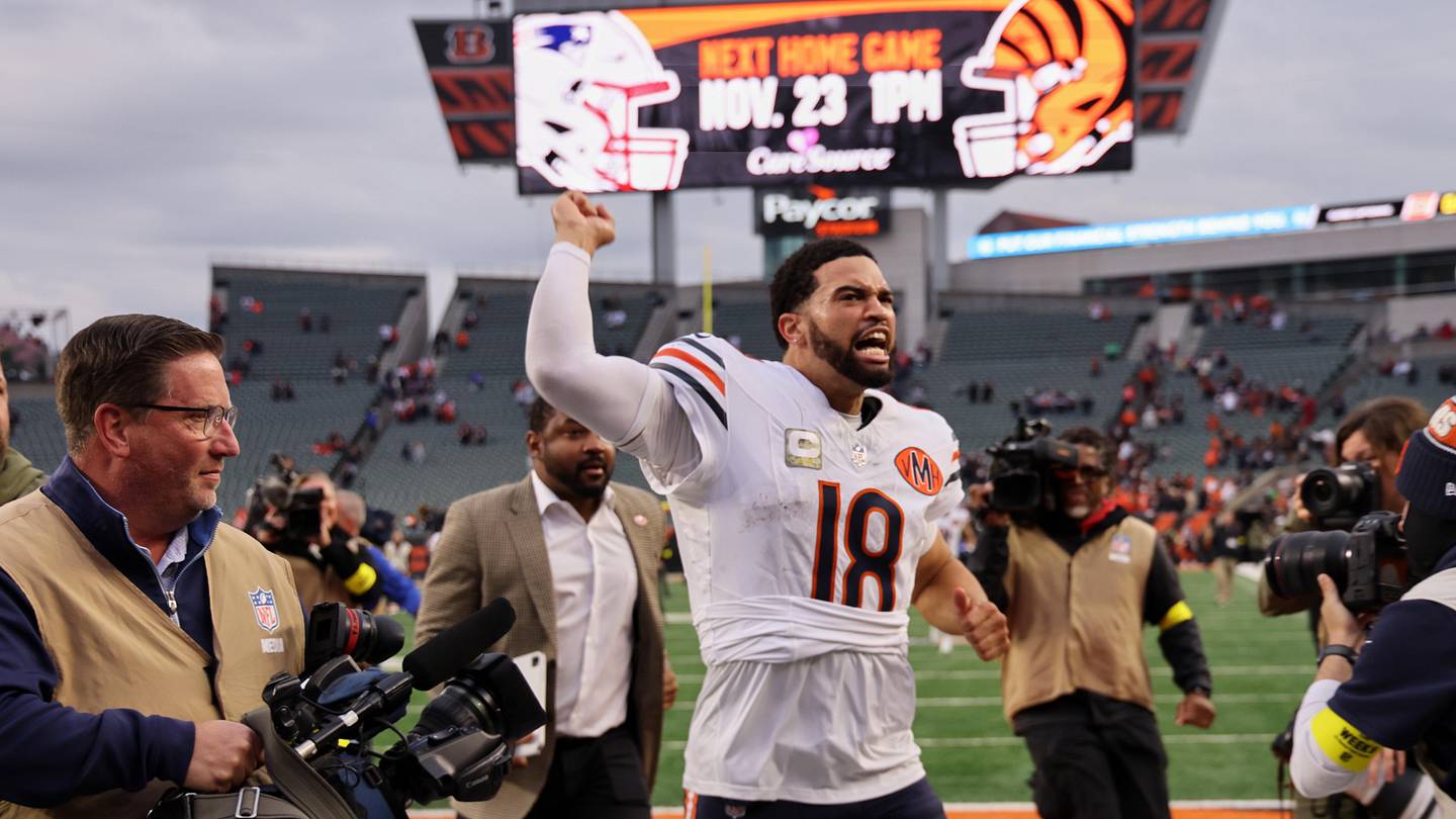 Bears' Caleb Williams Did Something Only Peyton Manning Has Done as a Second-Year QB