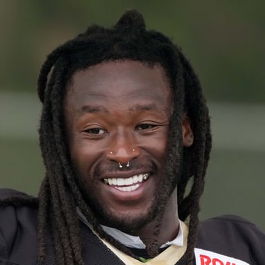 Headshot of Alvin Kamara