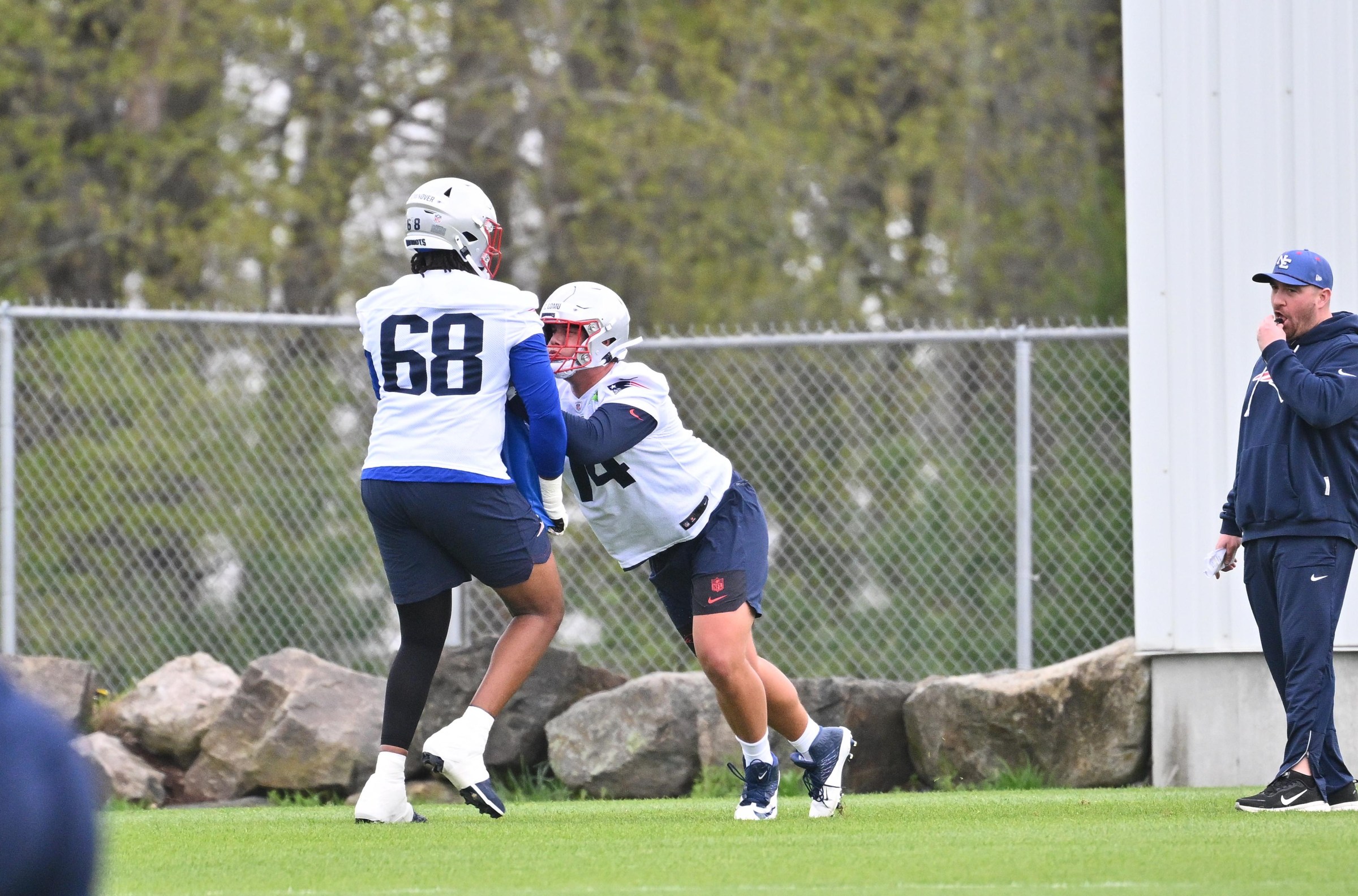Patriots links 5/28/26: OTAs Day 1: Who stood out?