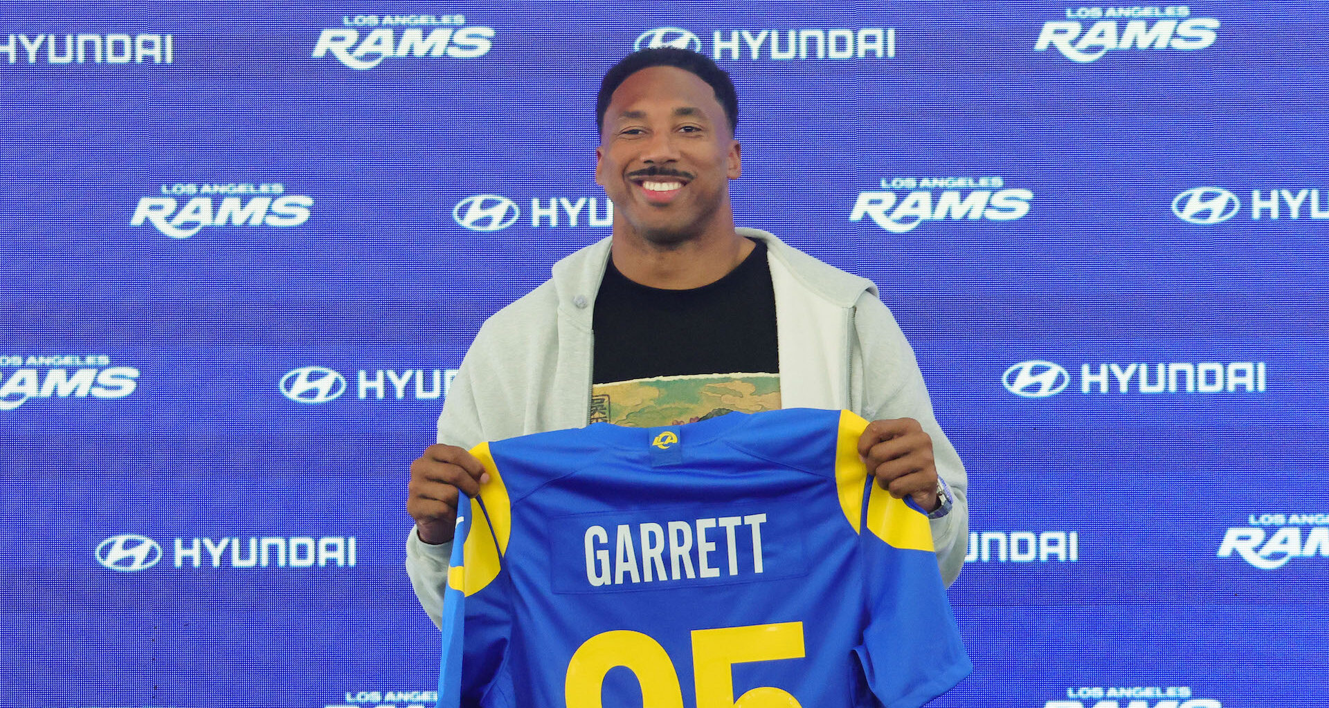 Seahawks Get Warning on Potential 'Counter Move' for Myles Garrett-Rams Trade
