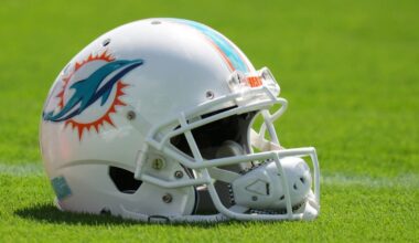 Dolphins Sign S Major Burns Among Three Roster Moves