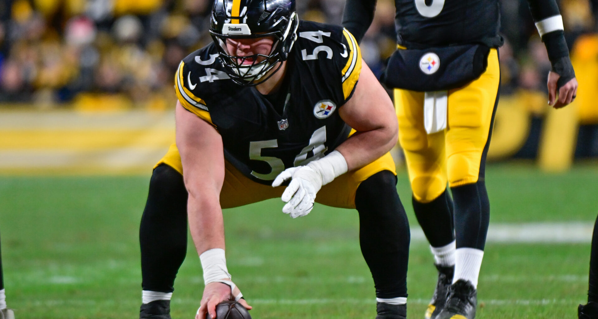 Zach Frazier Becoming Leader of Steelers Offense