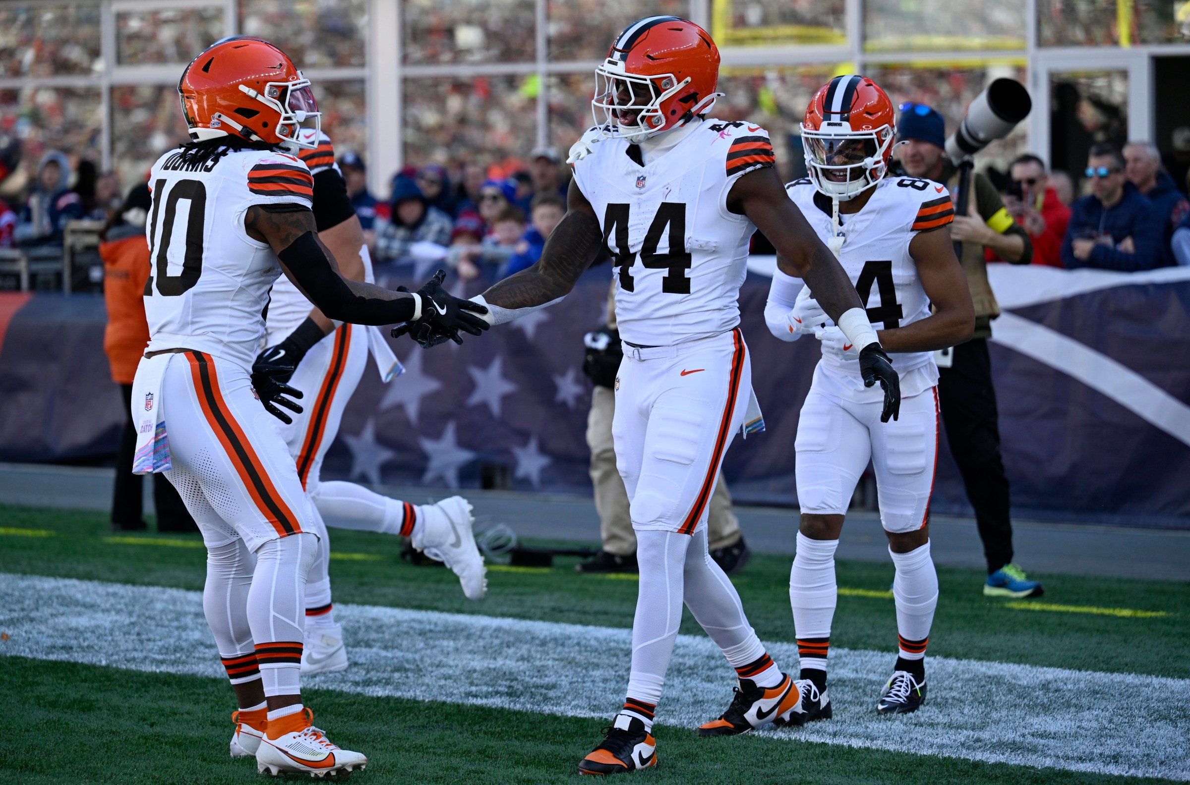 Browns weapons: ESPN’s rankings have low hopes despite the young talent