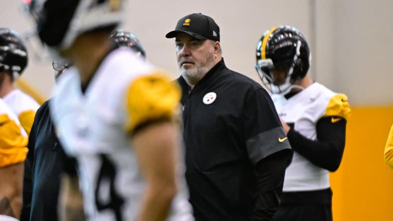 Steelers head coach Mike McCarthy