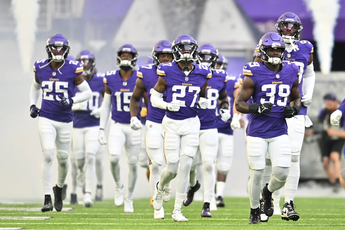 Viking Rumor Watch: The Top Trade Piece, J.J. McCarthy “Controversy,” Week 1 Perk