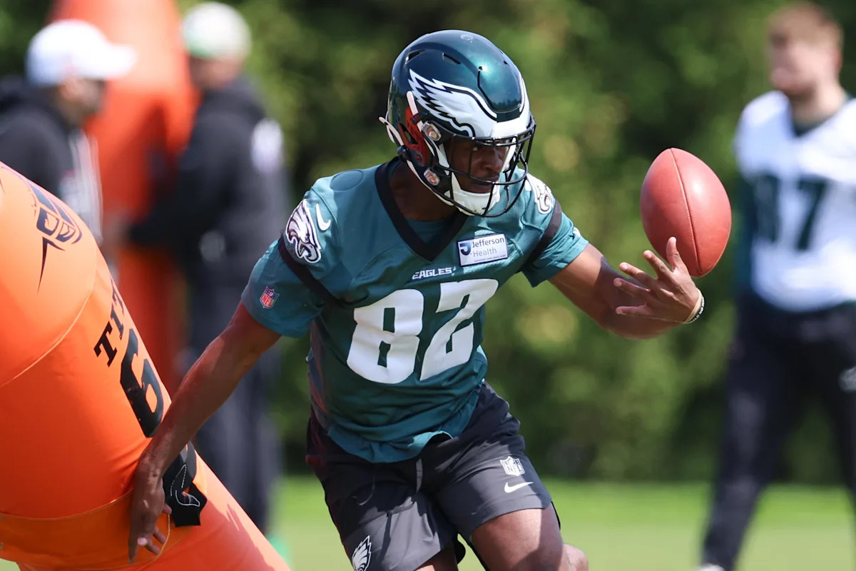 Eagles waive Brandon Hayes - Yahoo Sports