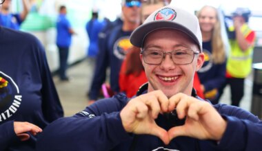 Arizona Cardinals fly athletes, coaches to Special Olympics