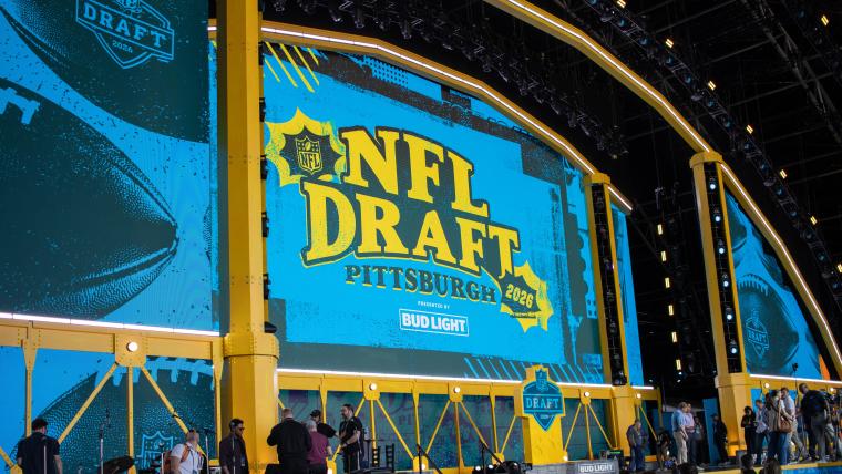 Which team has the easiest path to the first pick in the 2027 NFL Draft?