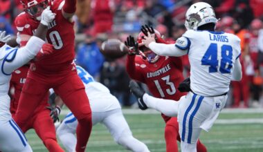Steelers Claim Punter Off Waivers From Buccaneers