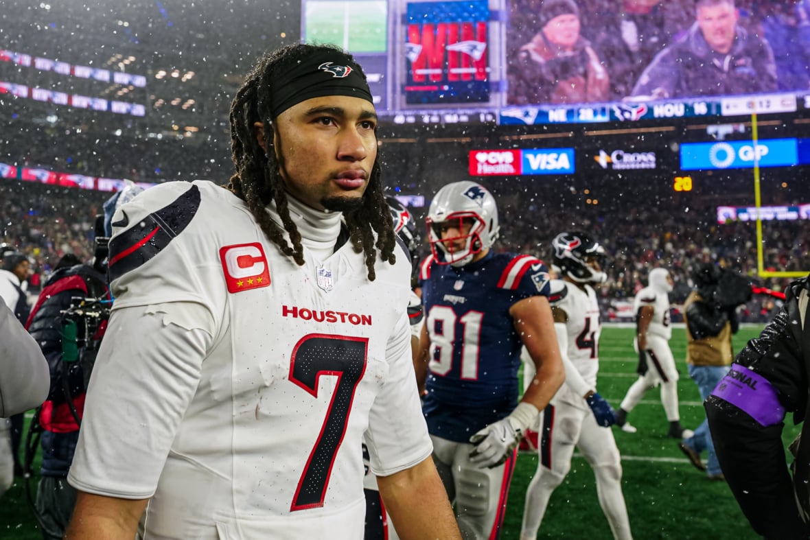 NFL Insider Suggests Houston Texans May Consider New QB Next Offseason