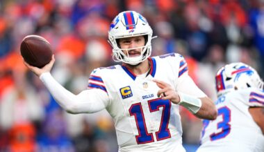 Quarterback questions for 32 NFL teams: Contracts, injuries