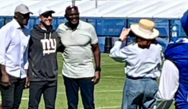 NY Giants mandatory minicamp takeaways: LT, Harry Carson steal the show